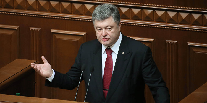 Порошенко назвал численность ВСУ в Донбассе Порошенко назвал численность ВСУ в Донбассе