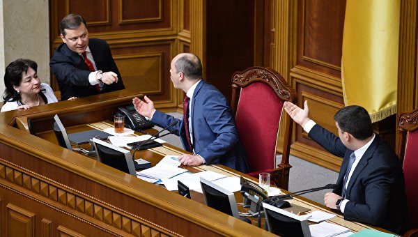 Что происходило в ВР за кулисами премьерской эпопеи Что происходило в ВР за кулисами премьерской эпопеи