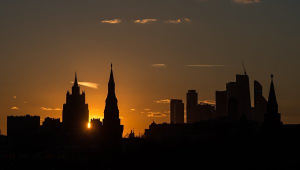 Россия и НАТО снова хлопнули дверями Россия и НАТО снова хлопнули дверями