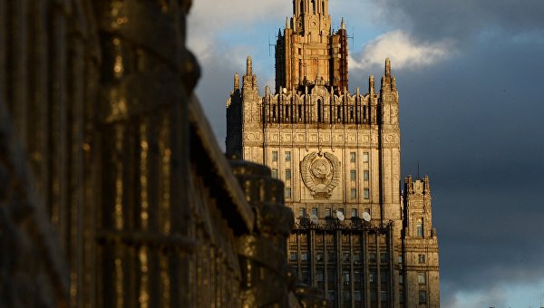 Танки НАТО идут к Пскову Танки НАТО идут к Пскову