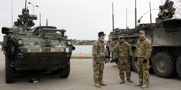 США перебрасывают в Грузию самолеты и танки США перебрасывают в Грузию самолеты и танки
