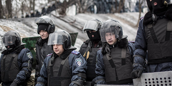 В Киеве проходит суд над бывшими бойцами «Беркута» В Киеве проходит суд над бывшими бойцами «Беркута»