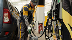 На Украине за выходные операторы взвинтили цены на бензин