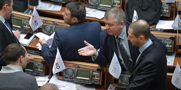 В Блоке Порошенко заподозрили регионы в федерализации В Блоке Порошенко заподозрили регионы в федерализации