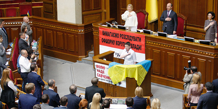 Бондаренко: Савченко становится самостоятельной фигурой украинской политики Бондаренко: Савченко становится самостоятельной фигурой украинской политики