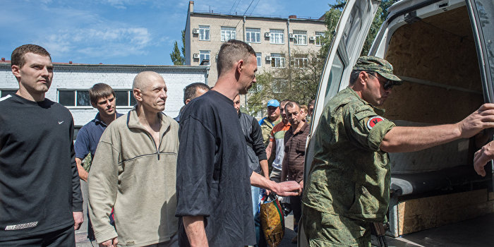 Киев готов пойти на компромисс с ДНР и ЛНР ради обмена пленными Киев готов пойти на компромисс с ДНР и ЛНР ради обмена пленными