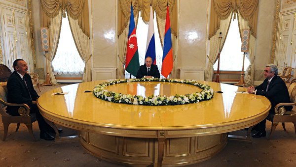Ростислав Ищенко: Кавказ – мост, барьер и перекресток Ростислав Ищенко: Кавказ – мост, барьер и перекресток