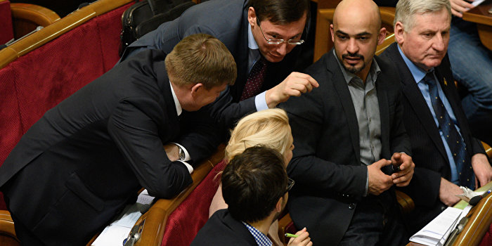 Мустафа Найем создает новую партию Мустафа Найем создает новую партию