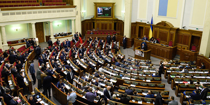 Одни и те же лица: украинцы устали от старых партий и их лидеров Одни и те же лица: украинцы устали от старых партий и их лидеров