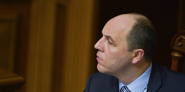 Парубий заявил о возможном усилении боев в Донбассе Парубий заявил о возможном усилении боев в Донбассе
