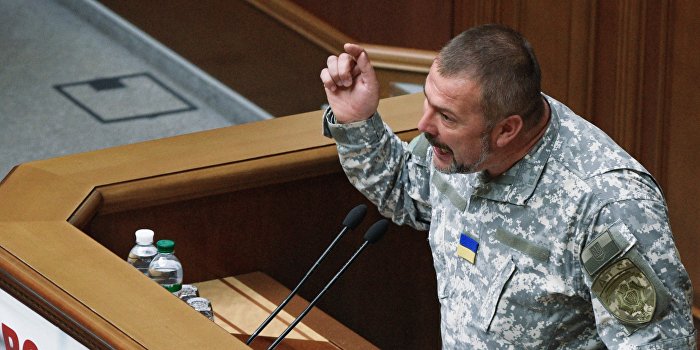 Список представленных к наградам за участие в АТО нардепов вызвал скандал Список представленных к наградам за участие в АТО нардепов вызвал скандал