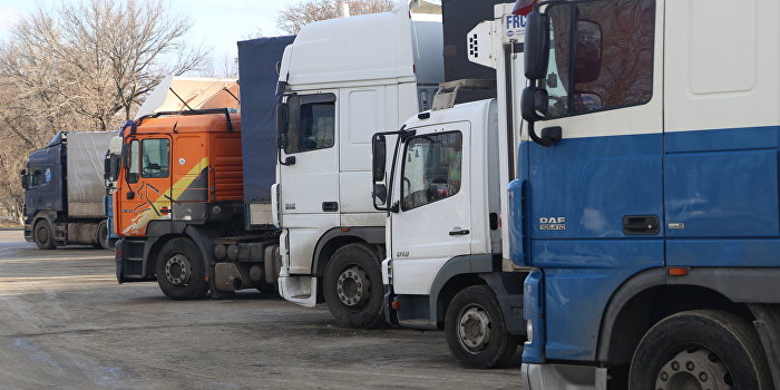 Украина приостановила поставки продукции 243 российских компаний Украина приостановила поставки продукции 243 российских компаний