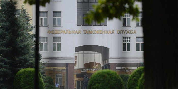 К руководству ФТС снова пришли с обысками К руководству ФТС снова пришли с обысками