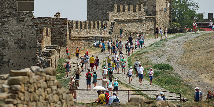 На отдых в Крым прибыло рекордное количество украинских туристов
