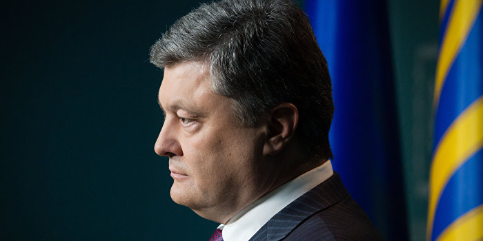 Порошенко ответил на обвинения России в подготовке диверсий в Крыму Порошенко ответил на обвинения России в подготовке диверсий в Крыму