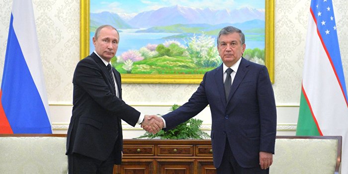 Путин встретился с возможным «наследником» Каримова Путин встретился с возможным «наследником» Каримова