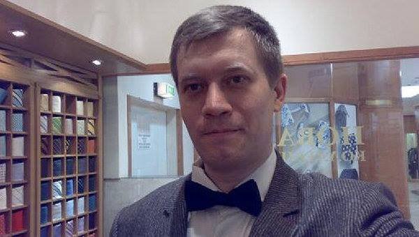 Выборы на износ: хватит ли у Клинтон здоровья пройти президентскую гонку до конца Выборы на износ: хватит ли у Клинтон здоровья пройти президентскую гонку до конца