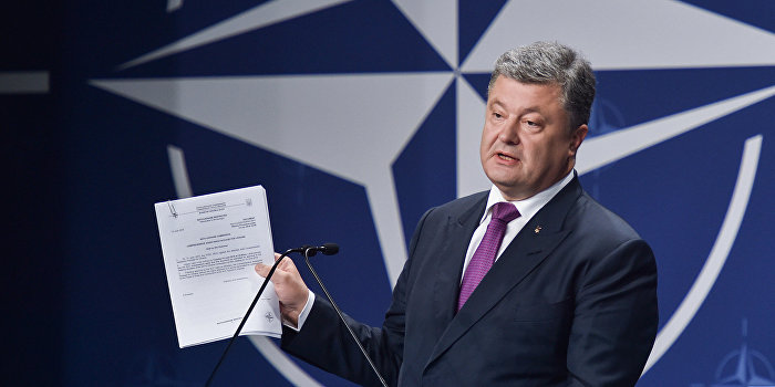 Немецкий политолог: Запад не в восторге от планов Порошенко Немецкий политолог: Запад не в восторге от планов Порошенко