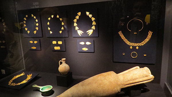 «Скифское золото» может еще долго оставаться «военным трофеем» Голландии «Скифское золото» может еще долго оставаться «военным трофеем» Голландии