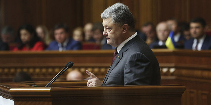 Порошенко хочет расследовать катастрофу МН17 еще 10 месяцев Порошенко хочет расследовать катастрофу МН17 еще 10 месяцев