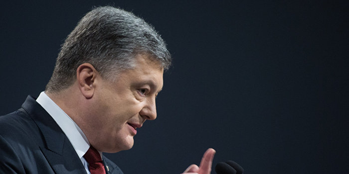 Порошенко назвал сроки получения безвизового режима с ЕС Порошенко назвал сроки получения безвизового режима с ЕС