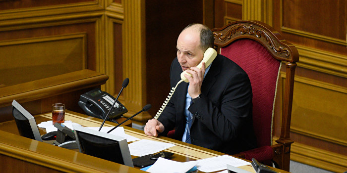Парубий рекомендовал властям Польши оставить при себе мнение о фильме «Волынь» Парубий рекомендовал властям Польши оставить при себе мнение о фильме «Волынь»