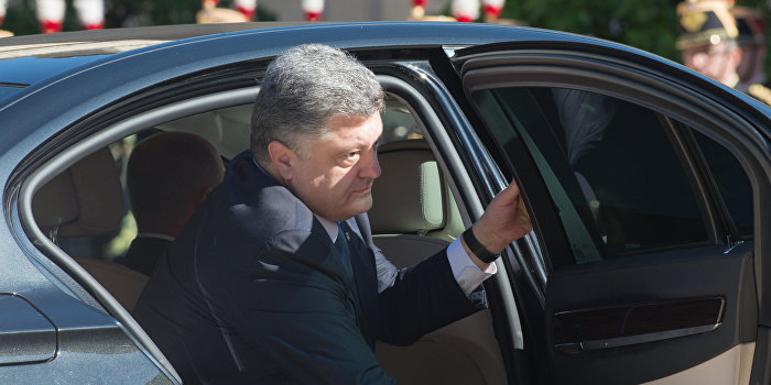 Политолог: Итогом визита Порошенко в Брюссель станут дежурные заявления Политолог: Итогом визита Порошенко в Брюссель станут дежурные заявления
