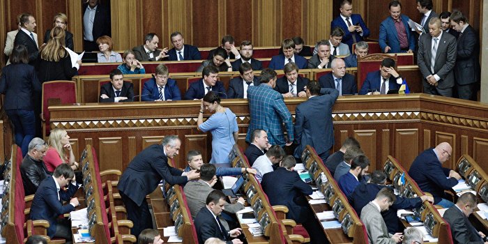 Проект бюджета 2017: Отобрать все и поделить между собой Проект бюджета 2017: Отобрать все и поделить между собой