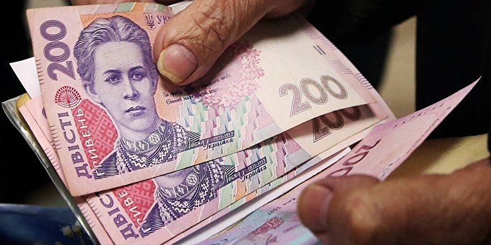 Шрайк: Минимальная зарплата 3200 грн — прыжок в неизвестность Шрайк: Минимальная зарплата 3200 грн — прыжок в неизвестность