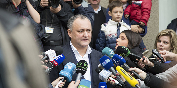 «Парад зрад»: как выборы в Болгарии и Молдавии на Украине отразились