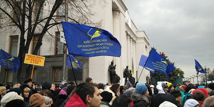 Страна «шатунов»: кто расшатывает ситуацию на Украине