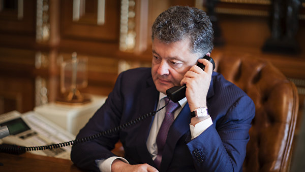 Пранкер Лексус: Пресс-секретарь Порошенко выставил своего шефа беспомощным и недалеким