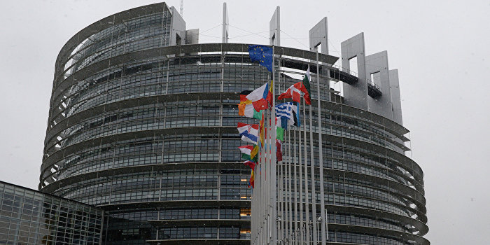 Европарламент разрабатывает стратегию противодействия российским Sputnik и RT Европарламент разрабатывает стратегию противодействия российским Sputnik и RT