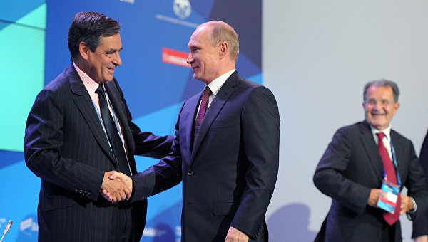 Неудобный кандидат в президенты: Фийон может заставить Украину выполнить «Минск»