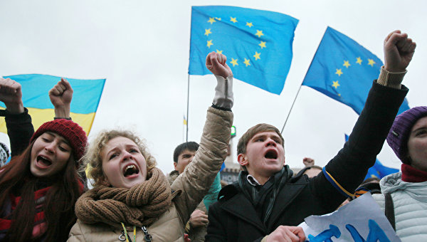 Результаты Евромайдана поляки почувствовали в виде притока украинских мигрантов Результаты Евромайдана поляки почувствовали в виде притока украинских мигрантов