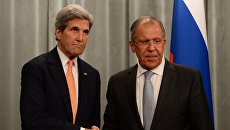 Лавров обсудил с Керри ситуацию в Алеппо и пострадавшие от Обамы отношения России и США