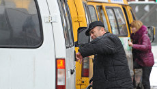 На Украине пассажиры переполненной маршрутки устроили потасовку с патрульными
