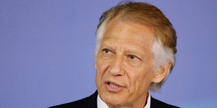 Бывший премьер-министр Франции назвал Украину недееспособным государством Бывший премьер-министр Франции назвал Украину недееспособным государством