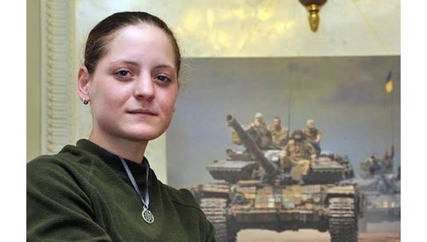 Ляшко в томате: россиянка облила радикала «кровью» Ляшко в томате: россиянка облила радикала «кровью»