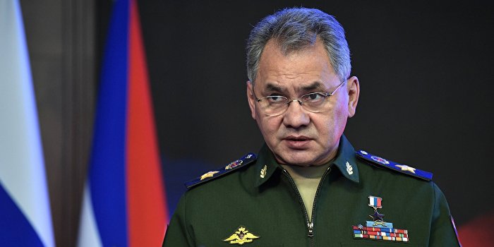 Шойгу поручил относиться к украинским военным, складывающим оружие, с уважением Шойгу поручил относиться к украинским военным, складывающим оружие, с уважением