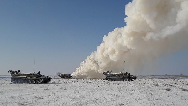 Не перейти черту: как украинская власть «отвоевывает» Донбасс Не перейти черту: как украинская власть «отвоевывает» Донбасс