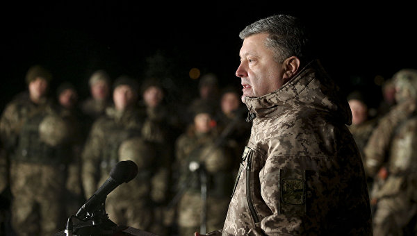 Не перейти черту: как украинская власть «отвоевывает» Донбасс