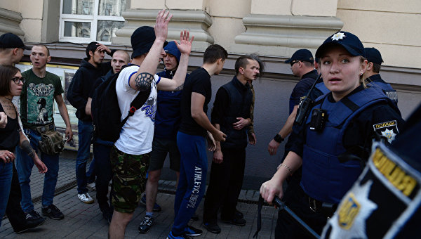 Битва за Днепр: сможет ли Филатов удержать город без Коломойского Битва за Днепр: сможет ли Филатов удержать город без Коломойского