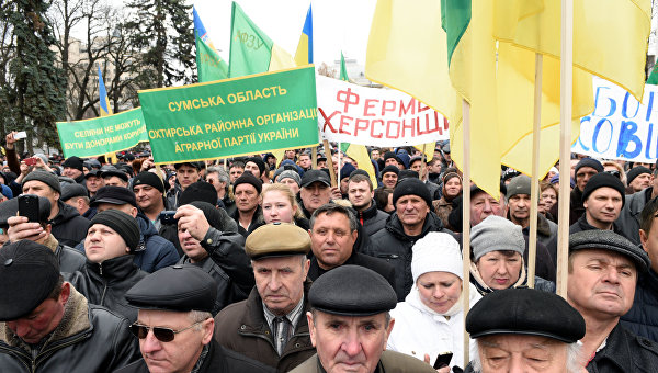 Факел над пороховой бочкой: вместе с аграриями взлетит на воздух вся Украина