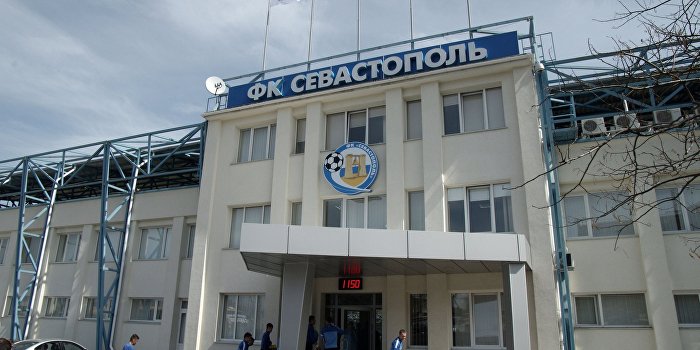 УЕФА выделил Крыму €1 млн на развитие футбола УЕФА выделил Крыму €1 млн на развитие футбола