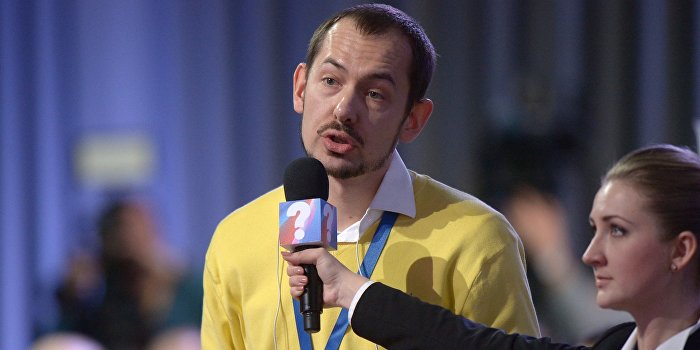 Захарова вступилась за корреспондента УНИАН Захарова вступилась за корреспондента УНИАН
