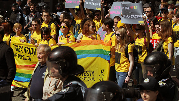 Илья Кива: Некоторым украинским политикам на гей-параде самое место