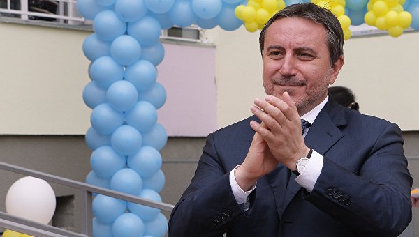 Олег Царев: «Американского флага на здании СБУ уже нет, но США полностью контролируют украинские спецслужбы» Олег Царев: «Американского флага на здании СБУ уже нет, но США полностью контролируют украинские спецслужбы»