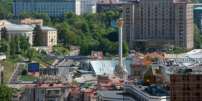 Киевских официантов, продавцов и кондукторов хотят принудить к общению на украинском Киевских официантов, продавцов и кондукторов хотят принудить к общению на украинском