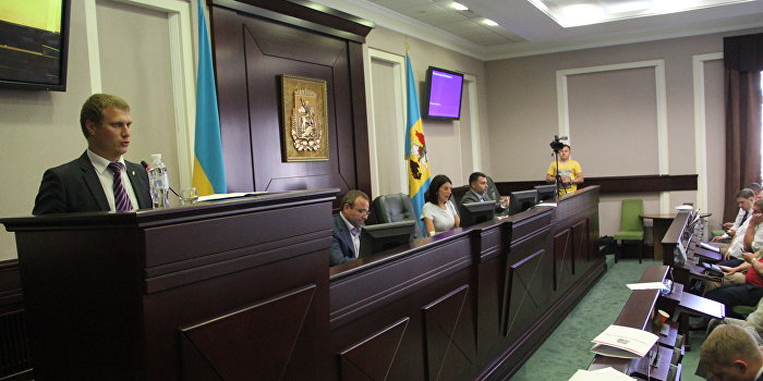 В Киевском областном совете депутаты выступили за права регионов В Киевском областном совете депутаты выступили за права регионов